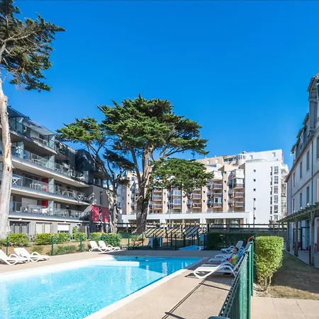 アパートホテル Odalys De La