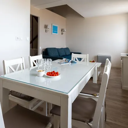 Odalys De La アパートホテル