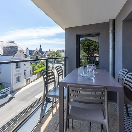 Odalys De La アパートホテル 4*