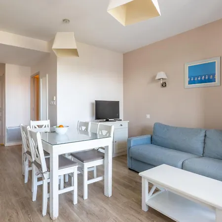 Odalys De La アパートホテル ポミシェ