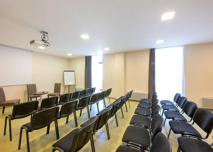 Odalys De La Aparthotel